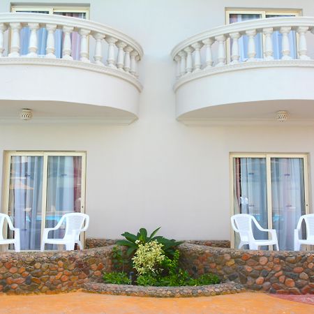 Hotel Hawaii Riviera Club Aqua Park - Families And Couples Only à Hurghada Extérieur photo