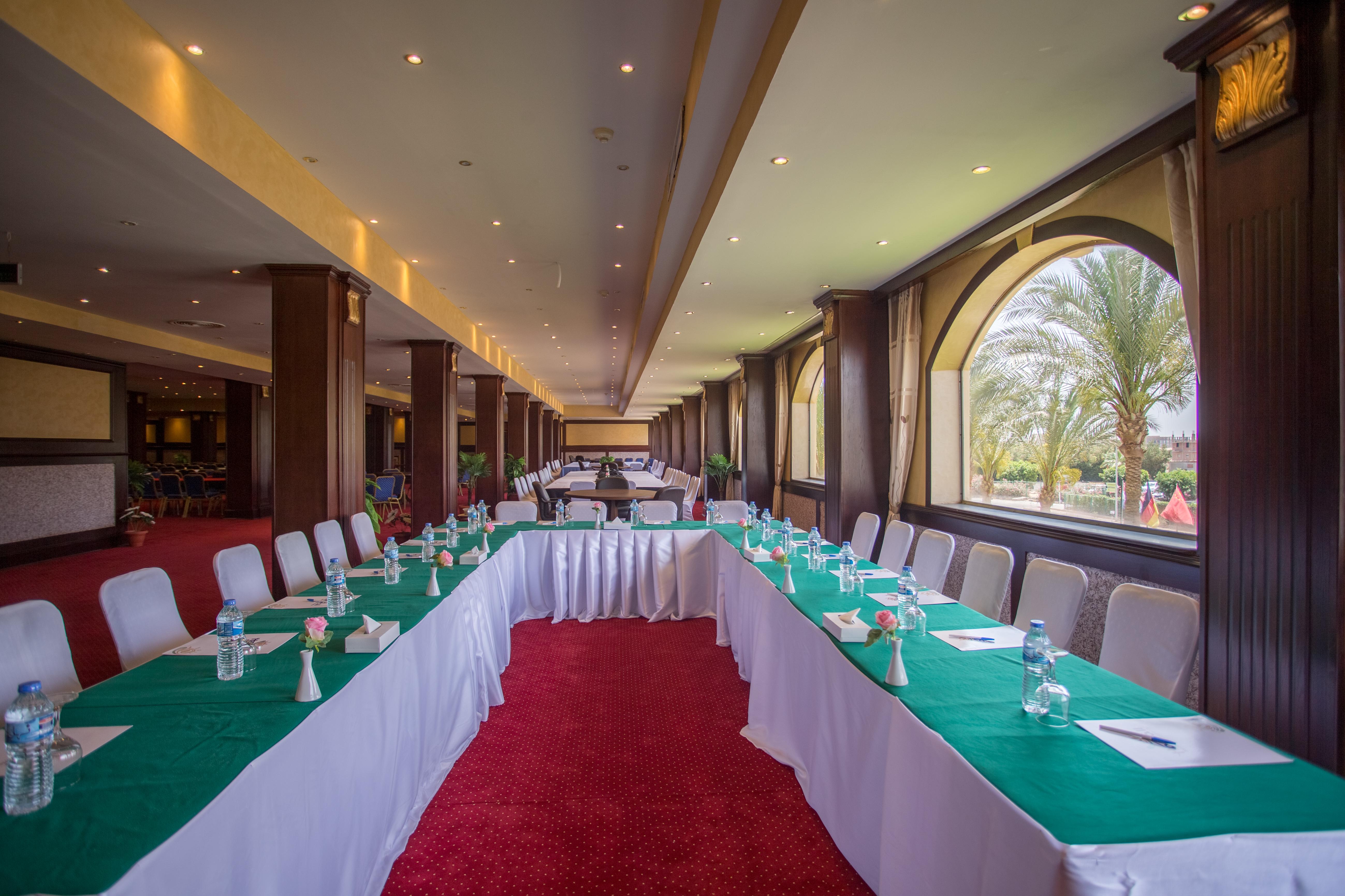 Hotel Hawaii Riviera Club Aqua Park - Families And Couples Only à Hurghada Extérieur photo