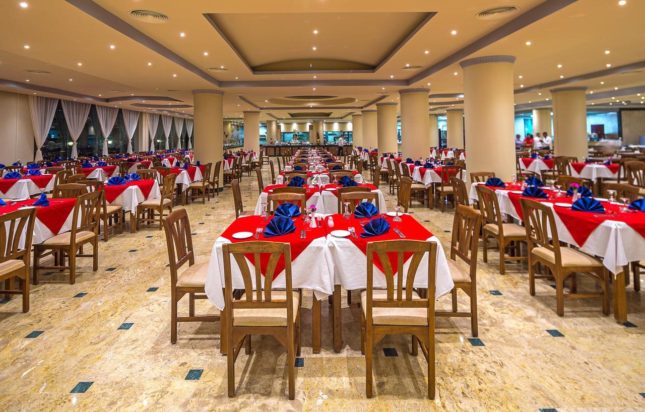 Hotel Hawaii Riviera Club Aqua Park - Families And Couples Only à Hurghada Extérieur photo